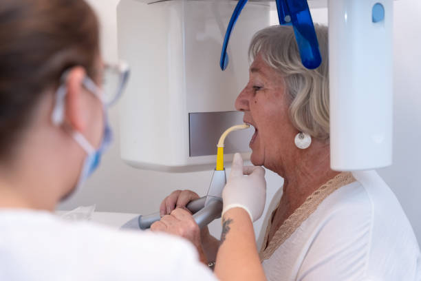 Best Emergency Tooth Extraction in Salmon Brook, CT
